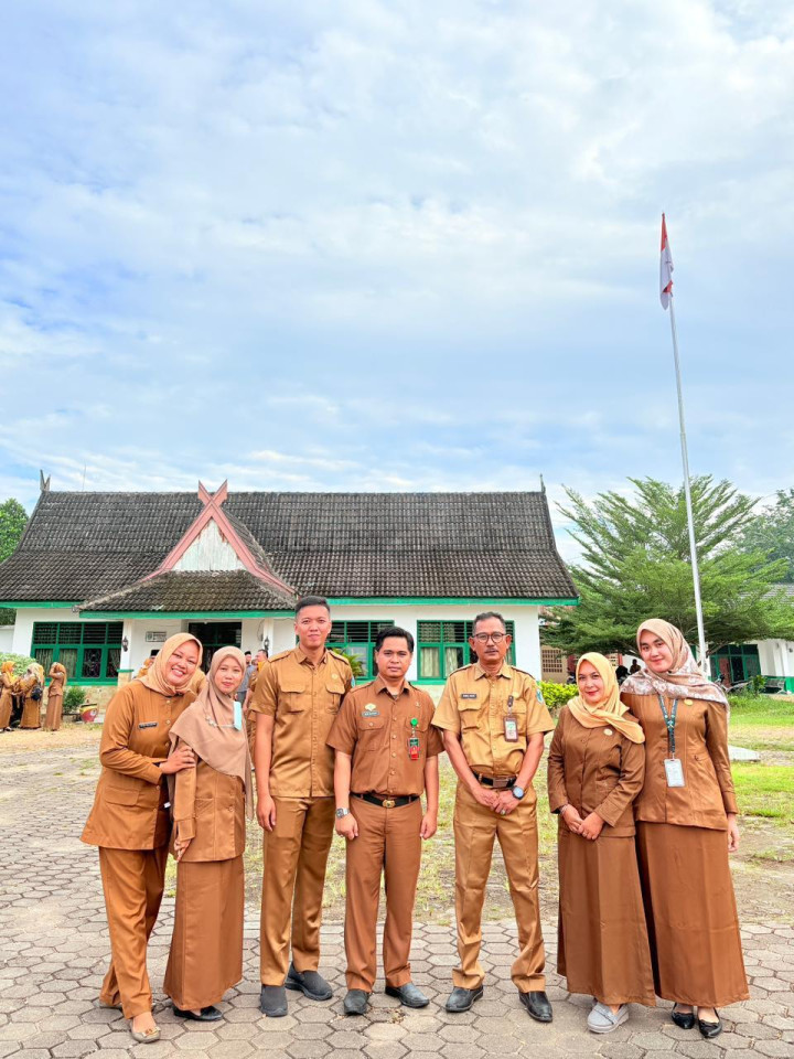 KEGIATAN APEL GABUNGAN DI KANTOR CAMAT PEMAYUNG